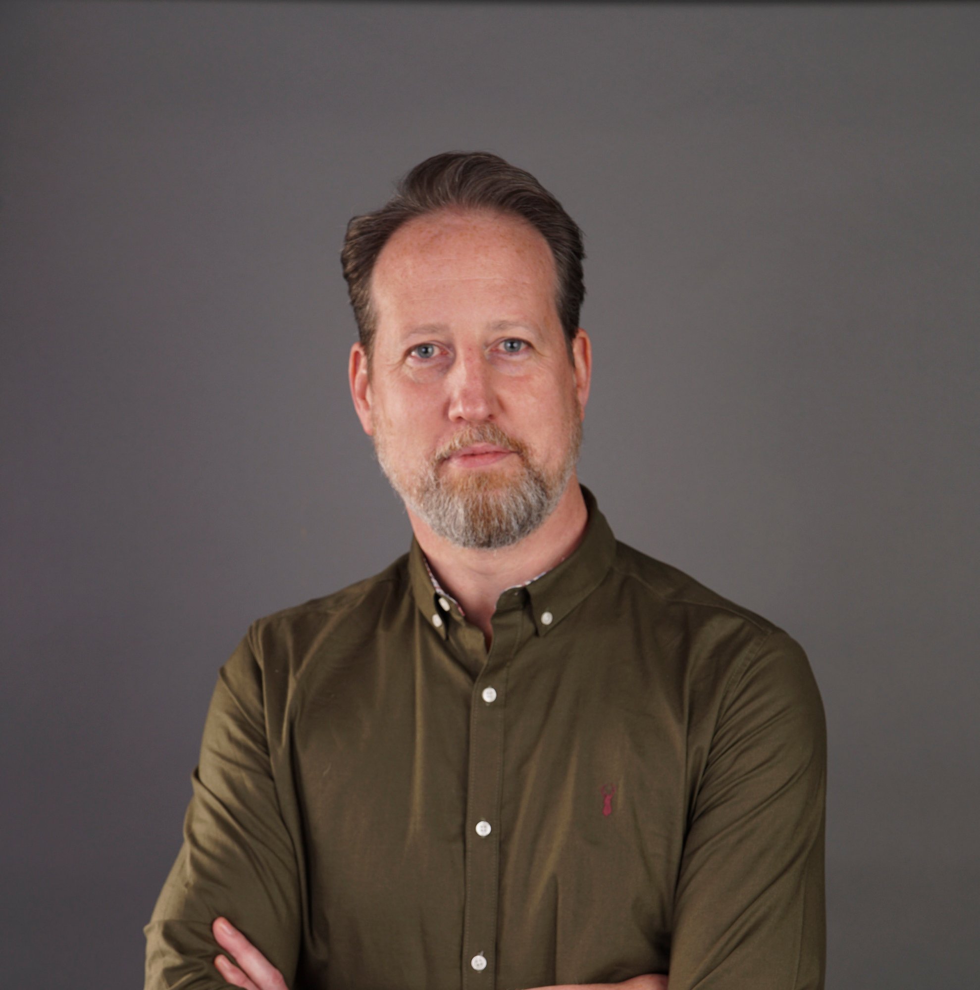 tony_richards_sage_shirt_cropped
